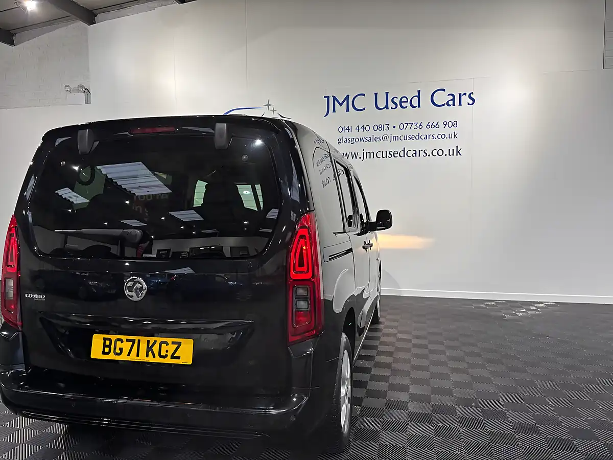 Used 2021 Vauxhall Combo Life Se Onyx Black - Interior and Exterior details 11