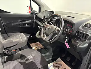 Used 2021 Vauxhall Combo Life Se Onyx Black - Interior and Exterior details 15