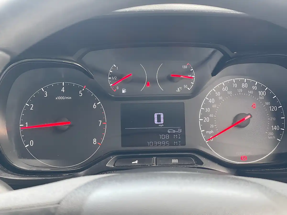 Used 2021 Vauxhall Combo Sportive Grey - Interior and Exterior details 9