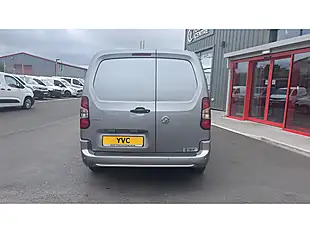 Used 2021 Vauxhall Combo Sportive Grey - Interior and Exterior details 8