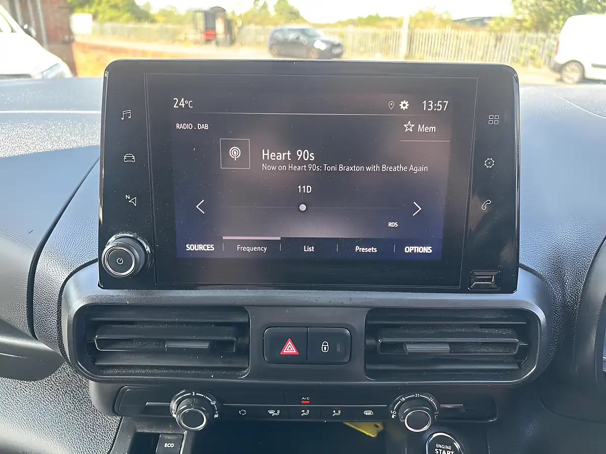 Used 2021 Vauxhall Combo Sportive Grey - Interior and Exterior details 17