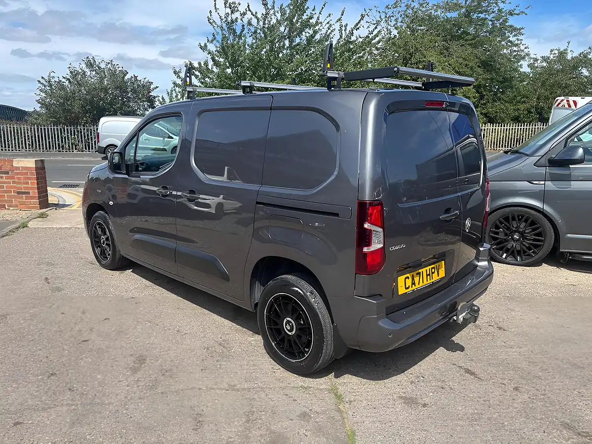 Used 2021 Vauxhall Combo Sportive Grey - Interior and Exterior details 9