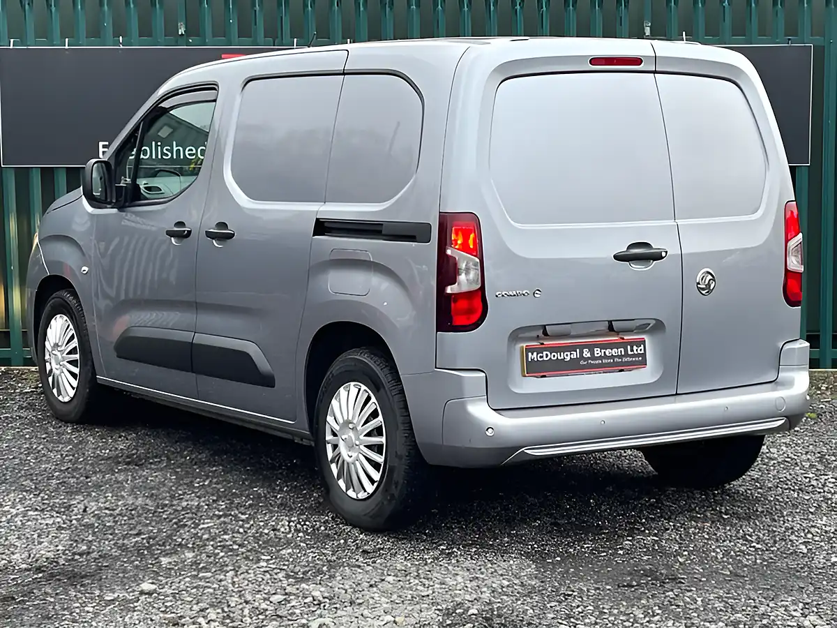 Used 2021 Vauxhall Combo Sportive Grey - Interior and Exterior details 3