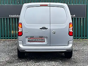 Used 2021 Vauxhall Combo Sportive Grey - Interior and Exterior details 4
