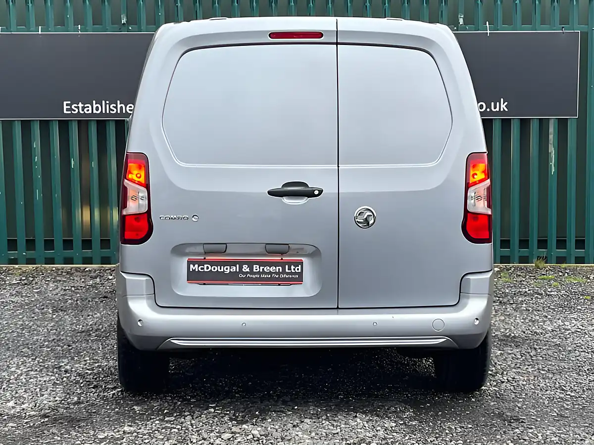 Used 2021 Vauxhall Combo Sportive Grey - Interior and Exterior details 4