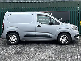 Used 2021 Vauxhall Combo Sportive Grey - Interior and Exterior details 6