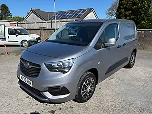Used 2021 Vauxhall Combo Sportive Grey - Interior and Exterior details 8