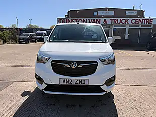 Used 2021 Vauxhall Combo Sportive L1 Swb White - Interior and Exterior details 10