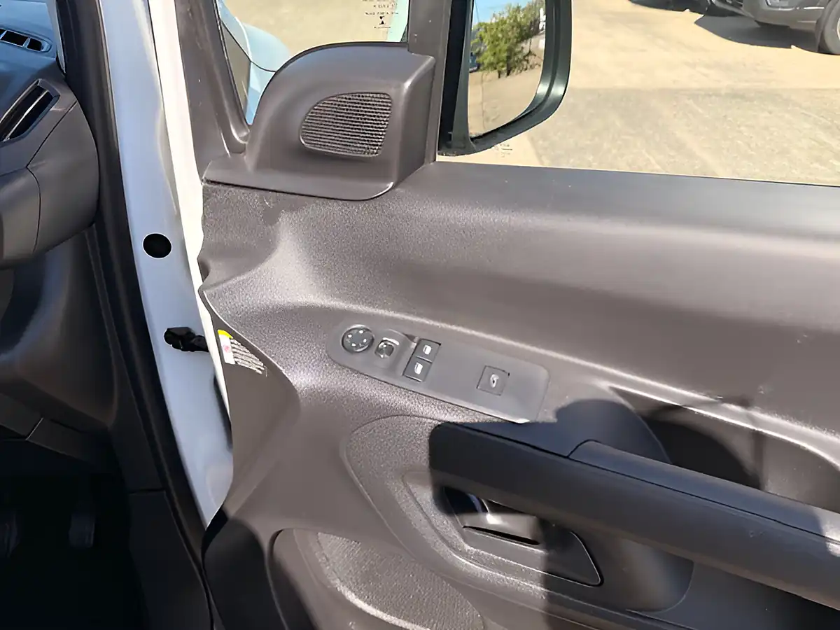 Used 2021 Vauxhall Combo Sportive L1 Swb White - Interior and Exterior details 17