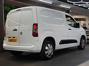 Used 2021 Vauxhall Combo Sportive S/S White - Interior and Exterior details 18