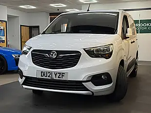 Used 2021 Vauxhall Combo Sportive S/S White - Interior and Exterior details 6