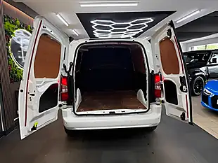 Used 2021 Vauxhall Combo Sportive S/S White - Interior and Exterior details 9
