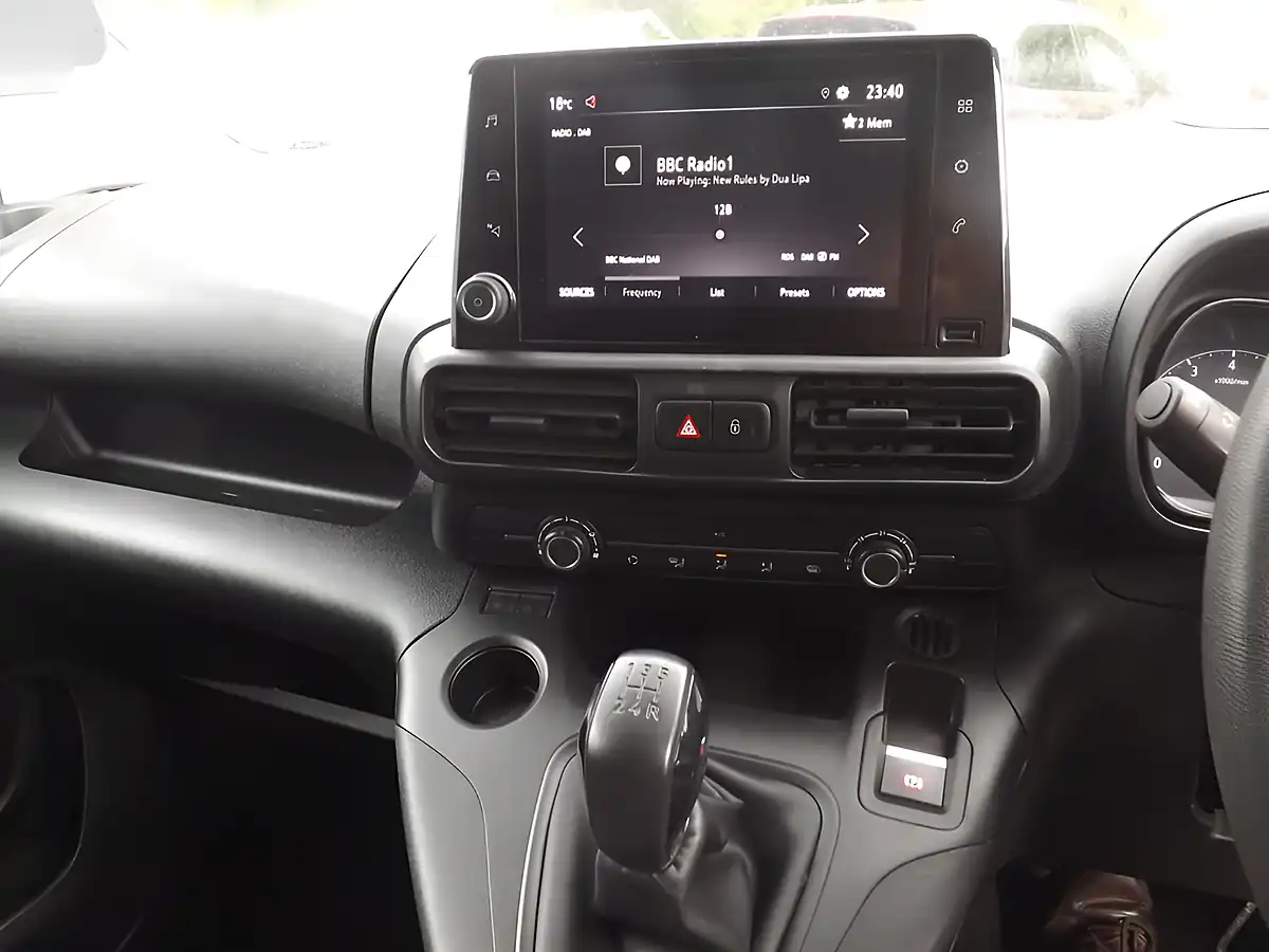 Used 2021 Vauxhall Combo Sportive White - Interior and Exterior details 14