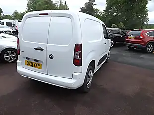 Used 2021 Vauxhall Combo Sportive White - Interior and Exterior details 9