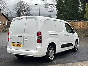 Used 2021 Vauxhall Combo Sportive White - Interior and Exterior details 16