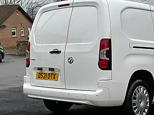 Used 2021 Vauxhall Combo Sportive White - Interior and Exterior details 17