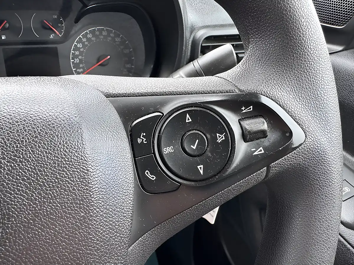 Used 2021 Vauxhall Combo Sportive White - Interior and Exterior details 18