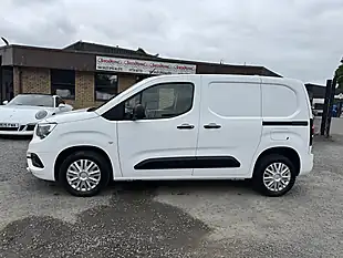 Used 2021 Vauxhall Combo Sportive White - Interior and Exterior details 8