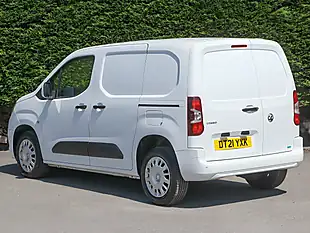 Used 2021 Vauxhall Combo Sportive White - Interior and Exterior details 11