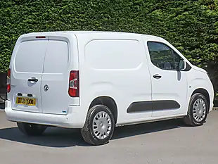 Used 2021 Vauxhall Combo Sportive White - Interior and Exterior details 6