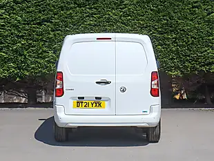 Used 2021 Vauxhall Combo Sportive White - Interior and Exterior details 7