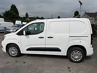 Used 2021 Vauxhall Combo Sportive White - Interior and Exterior details 6