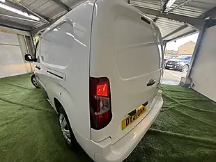 Used 2021 Vauxhall Combo Sportive White - Interior and Exterior details 12