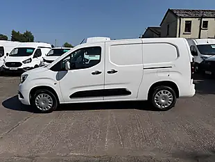Used 2021 Vauxhall Combo Sportive White - Interior and Exterior details 6