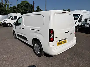 Used 2021 Vauxhall Combo Sportive White - Interior and Exterior details 7