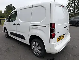 Used 2021 Vauxhall Combo Sportive White - Interior and Exterior details 5