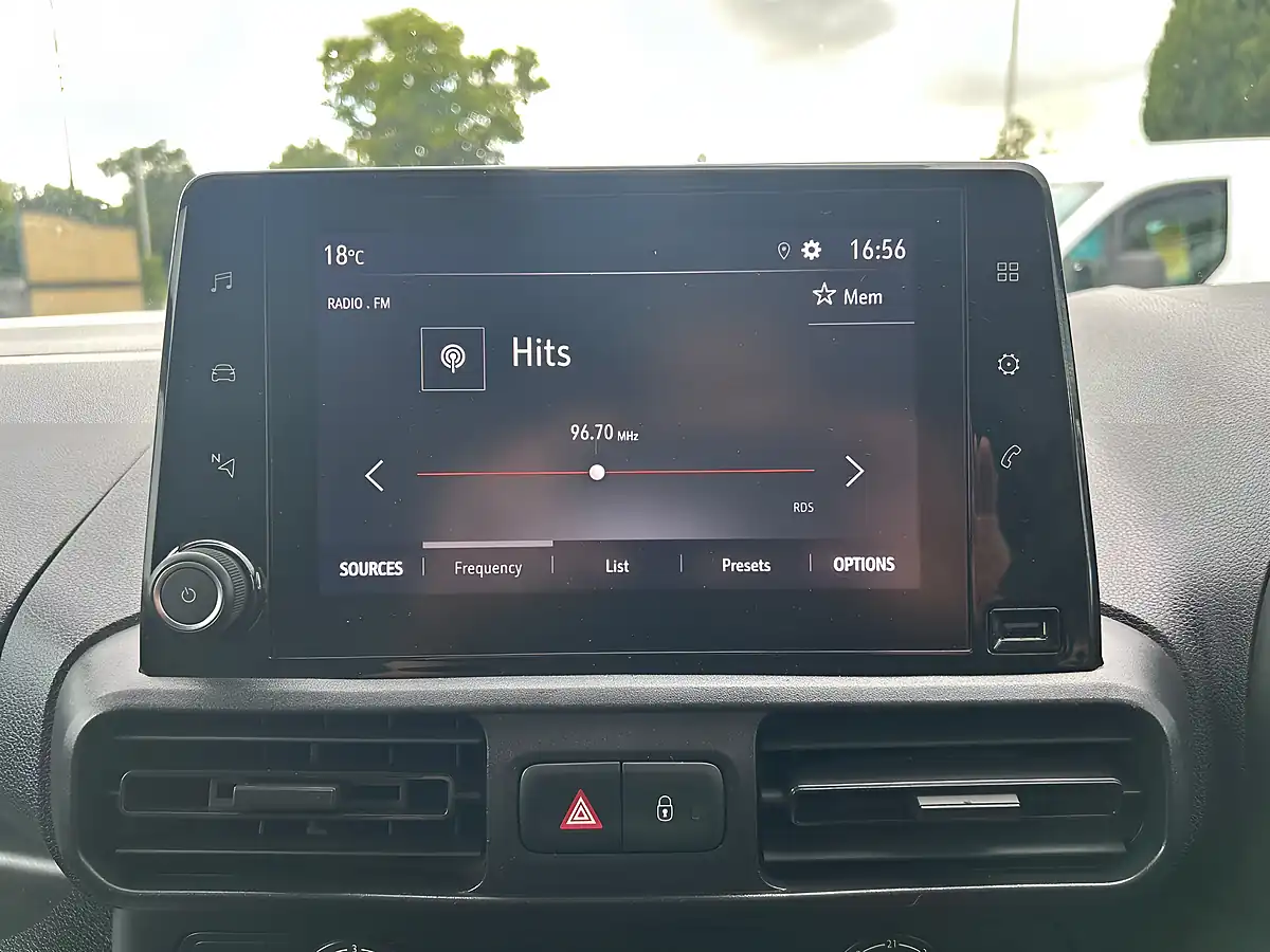 Used 2021 Vauxhall Combo Sportive White - Interior and Exterior details 12