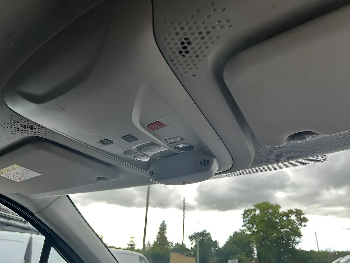 Used 2021 Vauxhall Combo Sportive White - Interior and Exterior details 15
