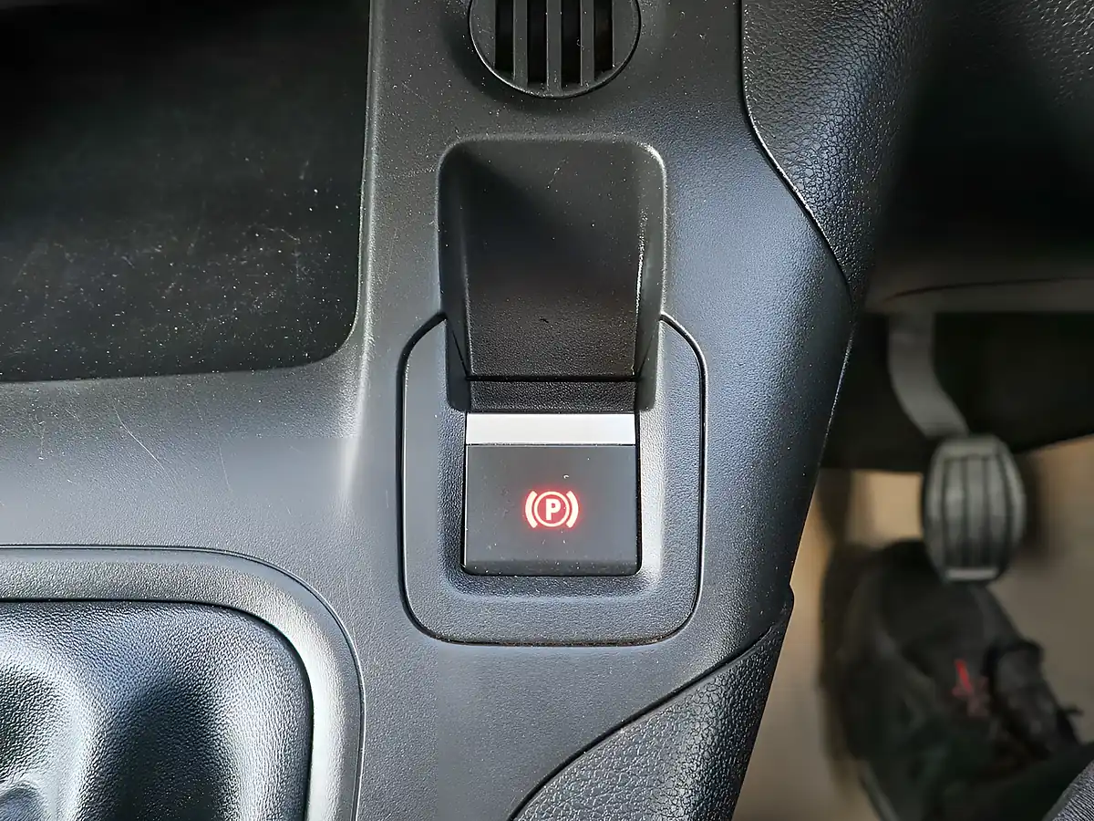 Used 2021 Vauxhall Combo Sportive White - Interior and Exterior details 3