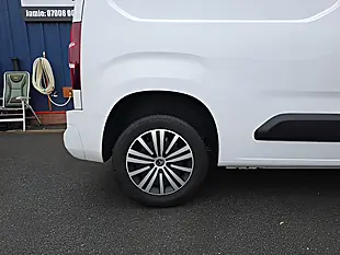 Used 2021 Vauxhall Combo Sportive White - Interior and Exterior details 9