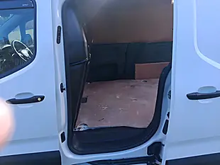 Used 2021 Vauxhall Combo Sportive White - Interior and Exterior details 10