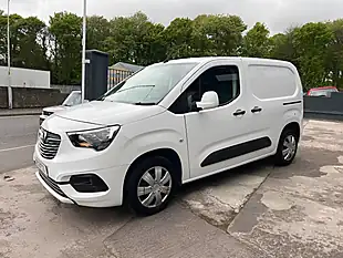 Used 2021 Vauxhall Combo Sportive White - Interior and Exterior details 8