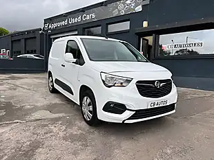 Used 2021 Vauxhall Combo Sportive White - Interior and Exterior details 9