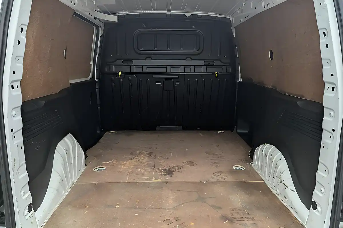 Used 2021 Vauxhall Combo Sportive White - Interior and Exterior details 12