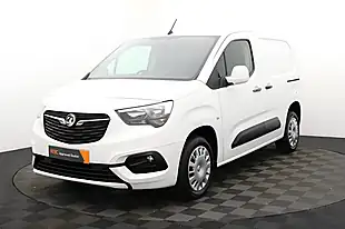 Used 2021 Vauxhall Combo Sportive White - Interior and Exterior details 5