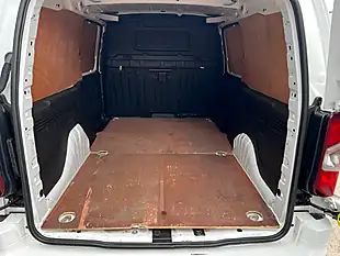 Used 2021 Vauxhall Combo Sportive White - Interior and Exterior details 10