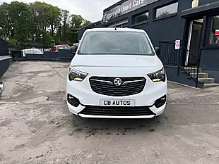 Used 2021 Vauxhall Combo Sportive White - Interior and Exterior details 2
