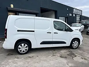 Used 2021 Vauxhall Combo Sportive White - Interior and Exterior details 3