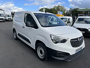 Used 2021 Vauxhall Combo Swb White - Interior and Exterior details 2