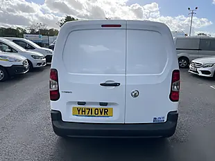 Used 2021 Vauxhall Combo Swb White - Interior and Exterior details 6