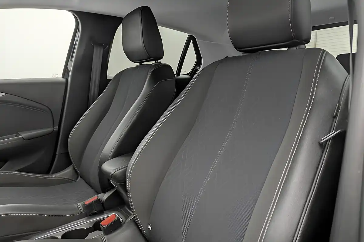 Used 2021 Vauxhall Corsa Electric Elite Nav Premium Black - Interior and Exterior details 13