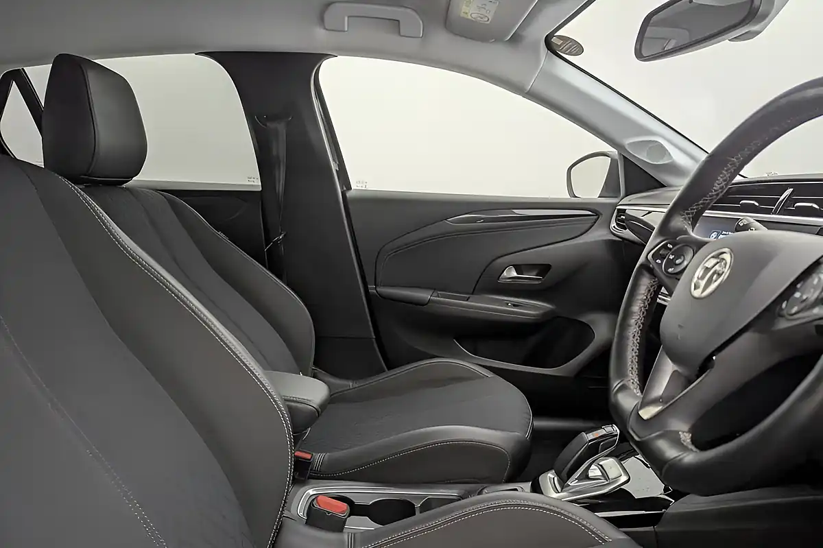 Used 2021 Vauxhall Corsa Electric Elite Nav Premium Black - Interior and Exterior details 3