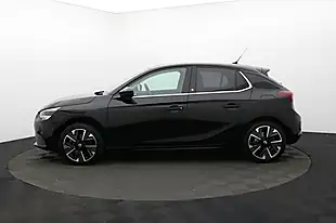 Used 2021 Vauxhall Corsa Electric Elite Nav Premium Black - Interior and Exterior details 7