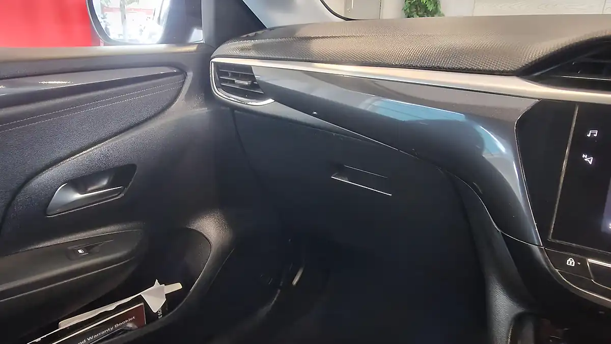 Used 2021 Vauxhall Corsa Elite Black - Interior and Exterior details 17