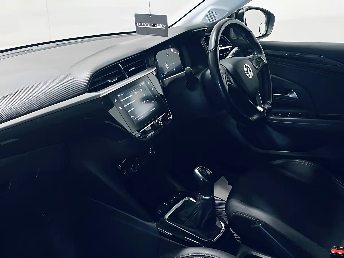 Used 2021 Vauxhall Corsa Elite Edition Jade White - Interior and Exterior details 5