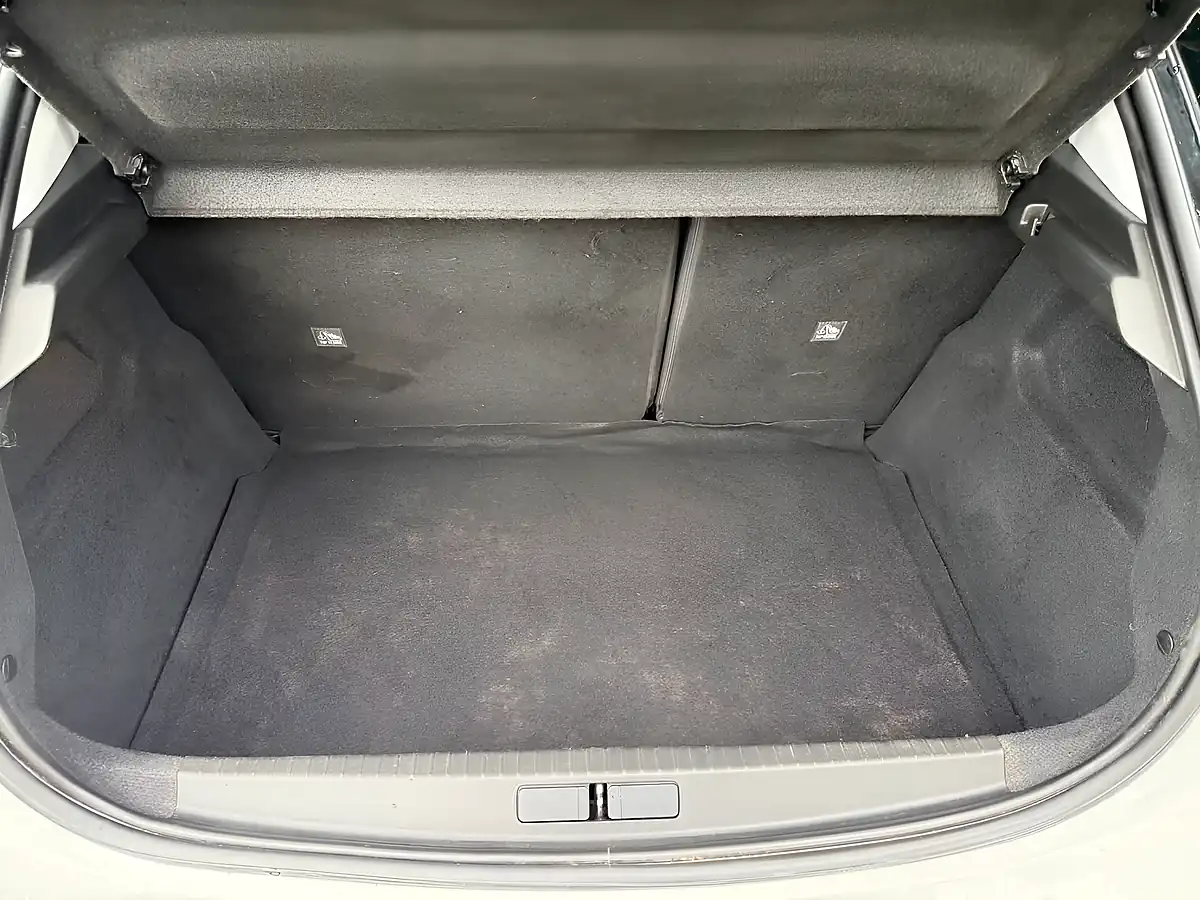 Used 2021 Vauxhall Corsa Elite Edition White - Interior and Exterior details 4